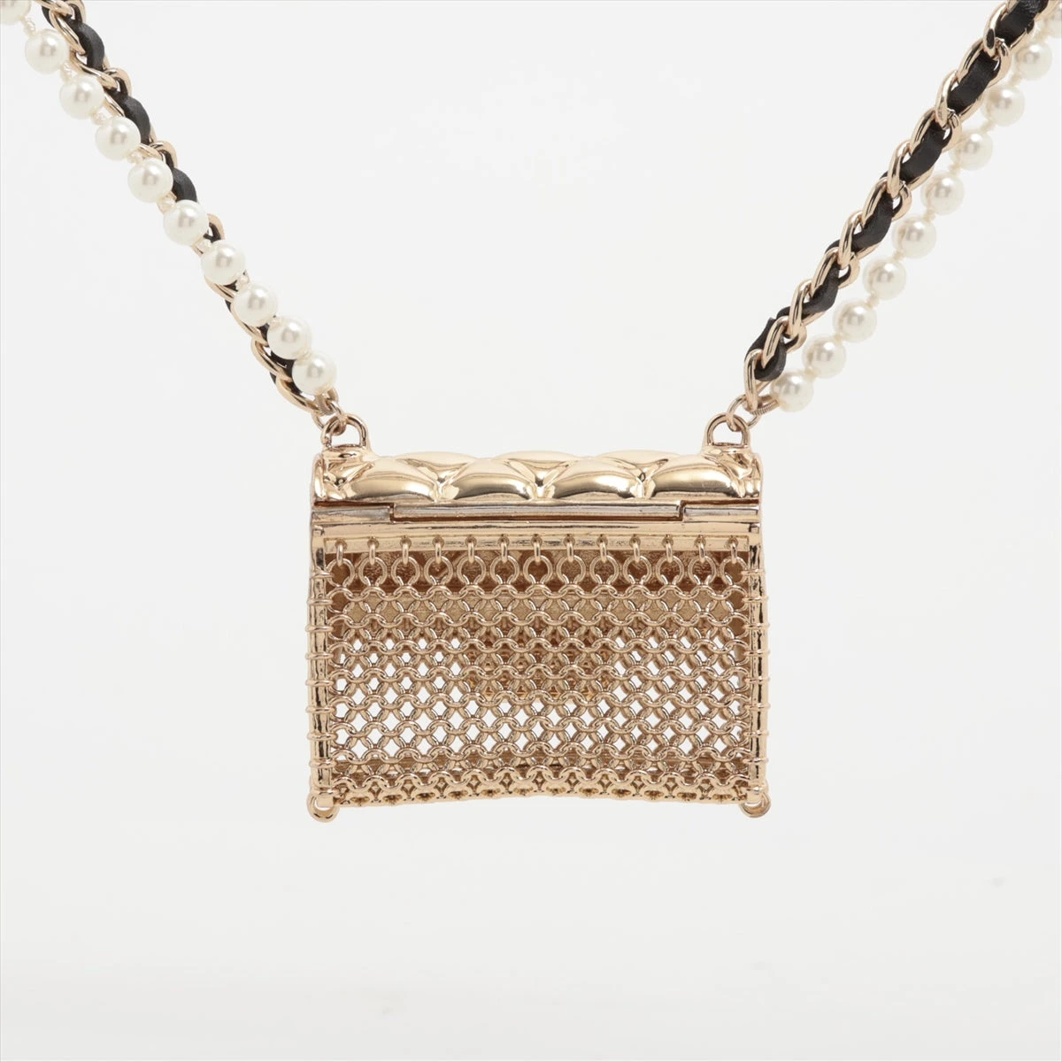 Chanel シャネル マトラッセ 21A ロングネックレス シャネル マトラッセ 21A ロングネックレス GP×フェイクパール