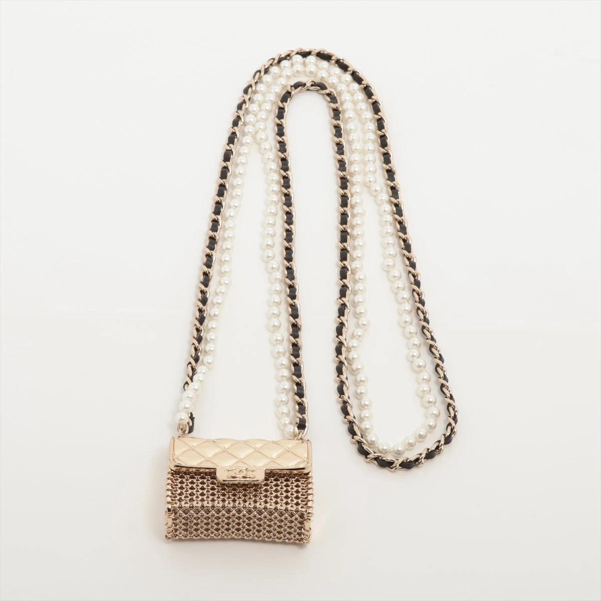 Chanel シャネル マトラッセ 21A ロングネックレス シャネル マトラッセ 21A ロングネックレス GP×フェイクパール×革