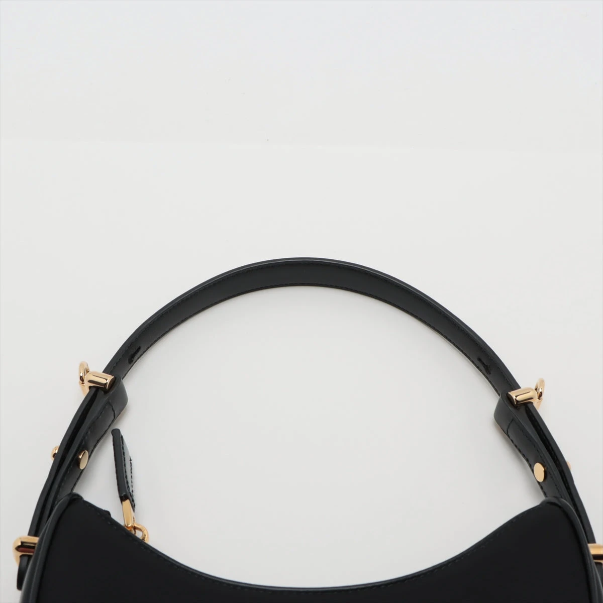 アミパリス　CASE BAG　ハンドバッグ　2way　ロゴ　レザー　黒　ブラック 楽天市場】ブラックフォーマルバッグ ハンドバッグ 花飾り付き