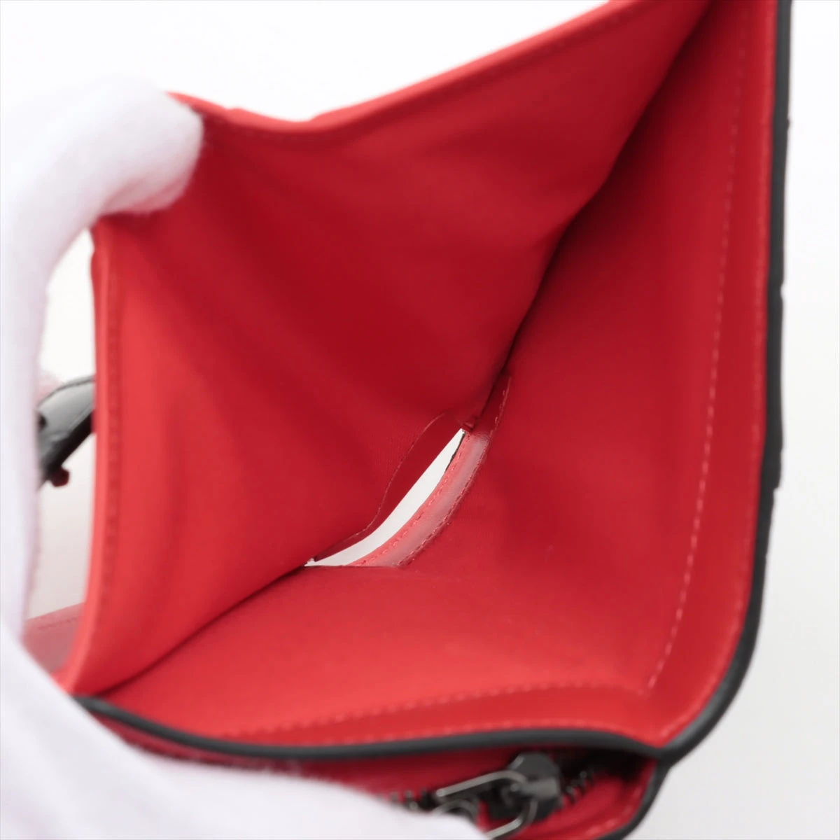 【美品】クリスチャンルブタン 長財布 スニーカーソール クロコ型押し レザー 黒 Amazon | クリスチャンルブタン レディース CHRISTIAN LOUBOUT