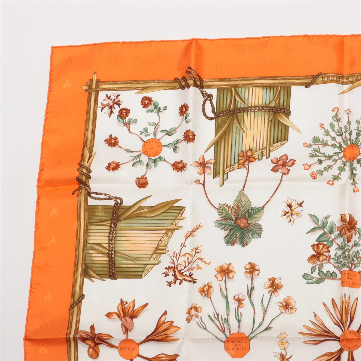 エルメス カレ90 Herbier de Gavarnie ガヴァルニー圏谷の押し花