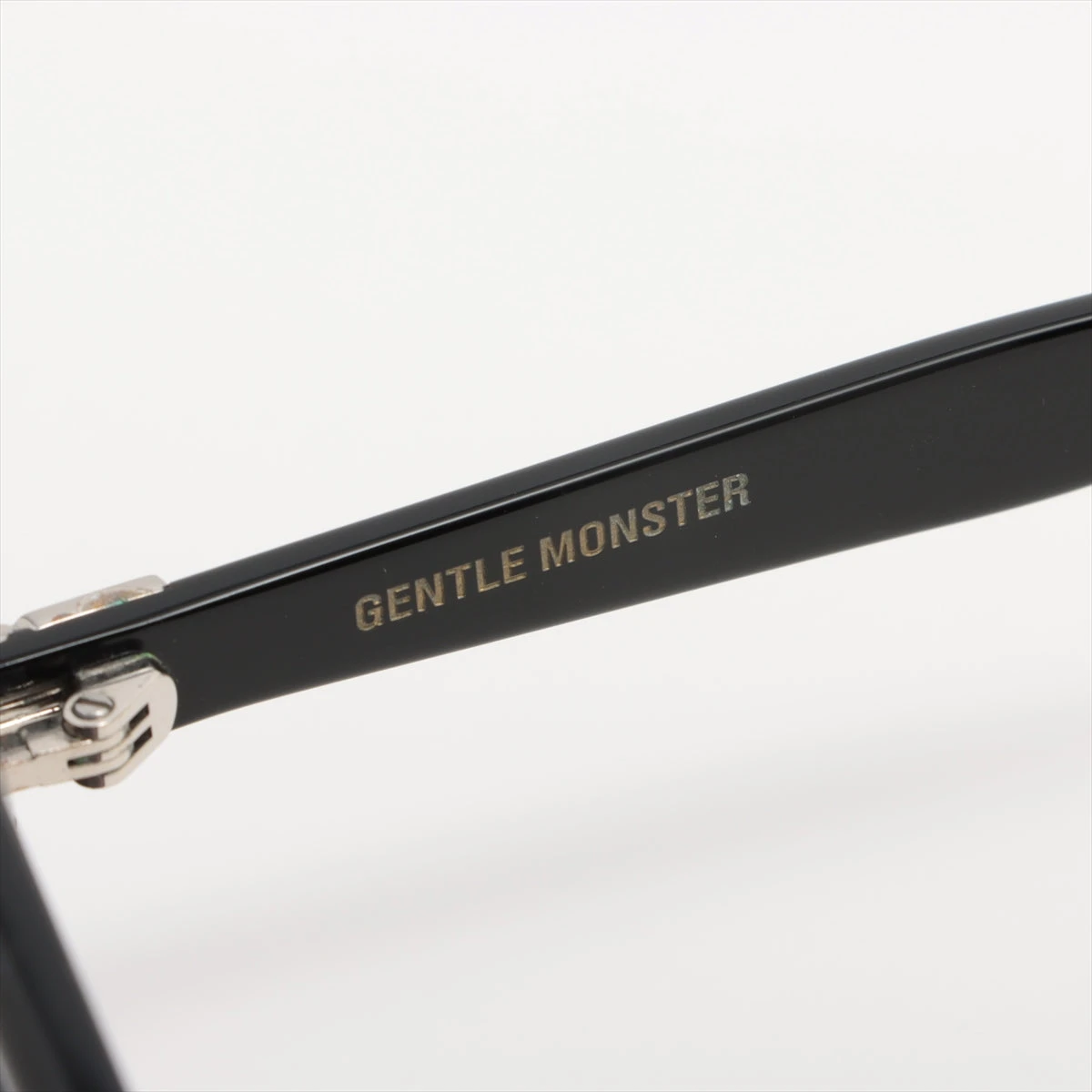 GENTLE MONSTER MONDRI サングラス 楽天市場】Maison Margiela メゾンマルジェラ MM X Gentle