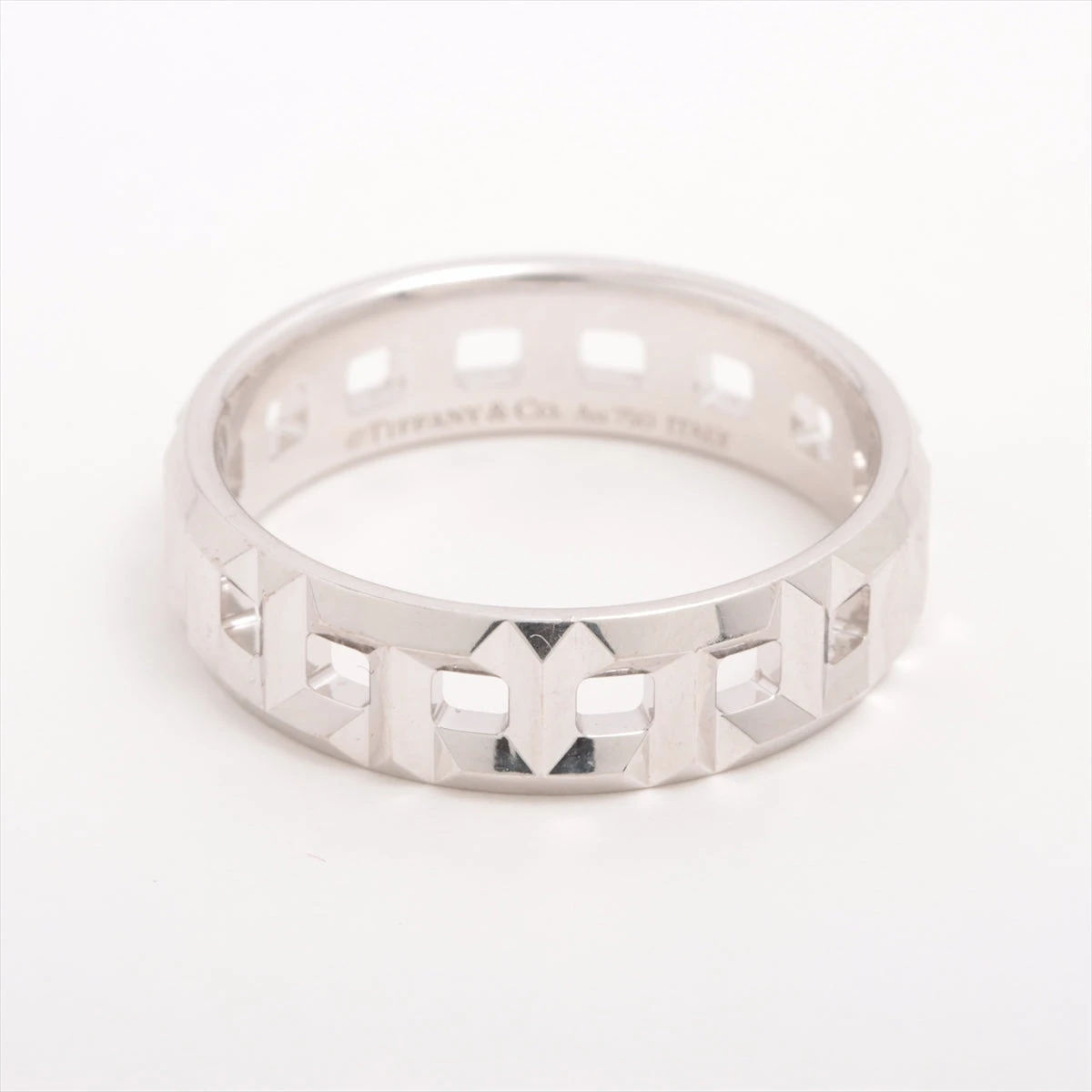 ティファニー Tトゥルー ワイド リング 750(WG) 5.5g AP098899｜中古 
