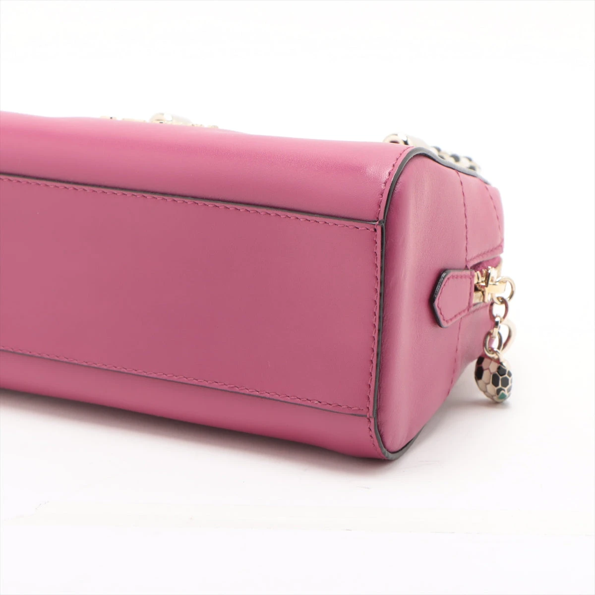 【美品】 ブルガリ セルペンティ ハンドバッグ 2way ピンクベージュ BVLGARI ブルガリ セルペンティ ヴァイパー ブラック 黒xピンク