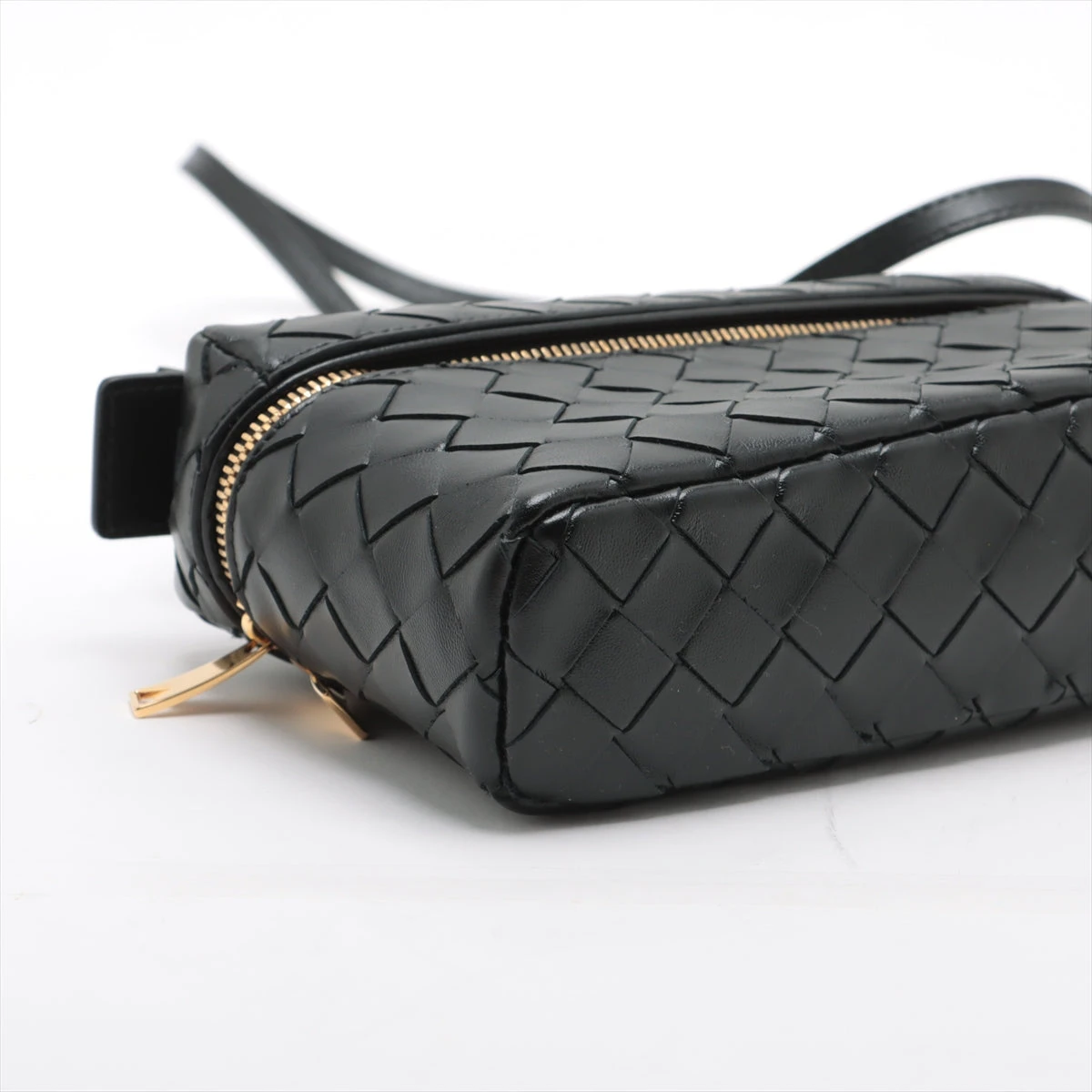 【BOTTEGA VENETA】 バンバン イントレチャート バニティケース ボッテガヴェネタ イントレチャート バンバン バニティケース