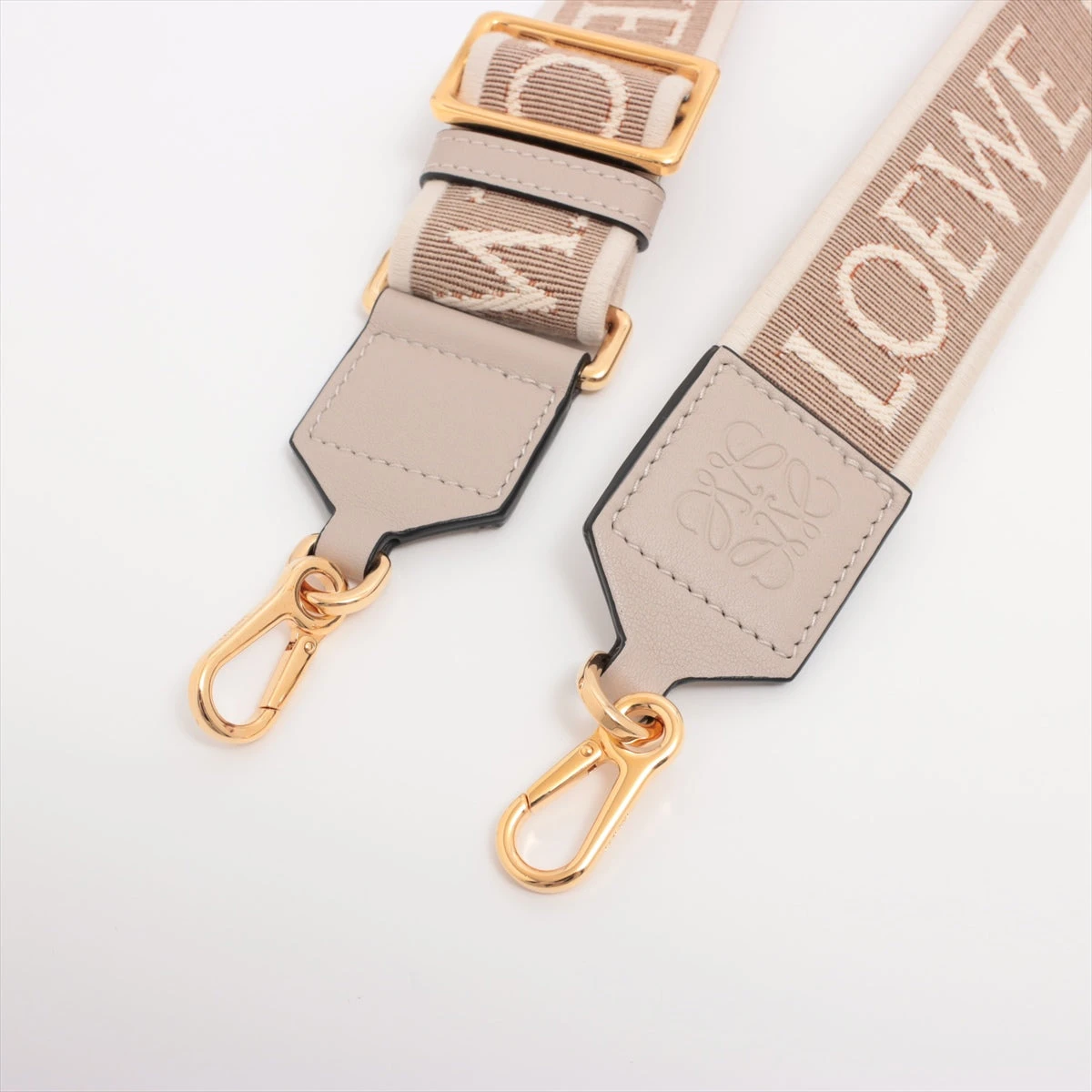 極美品 ロエベ アナグラム ショルダーストラップ キャンバス×レザー ベージュ ロエベ アナグラム ショルダーストラップ キャンバス×レザー