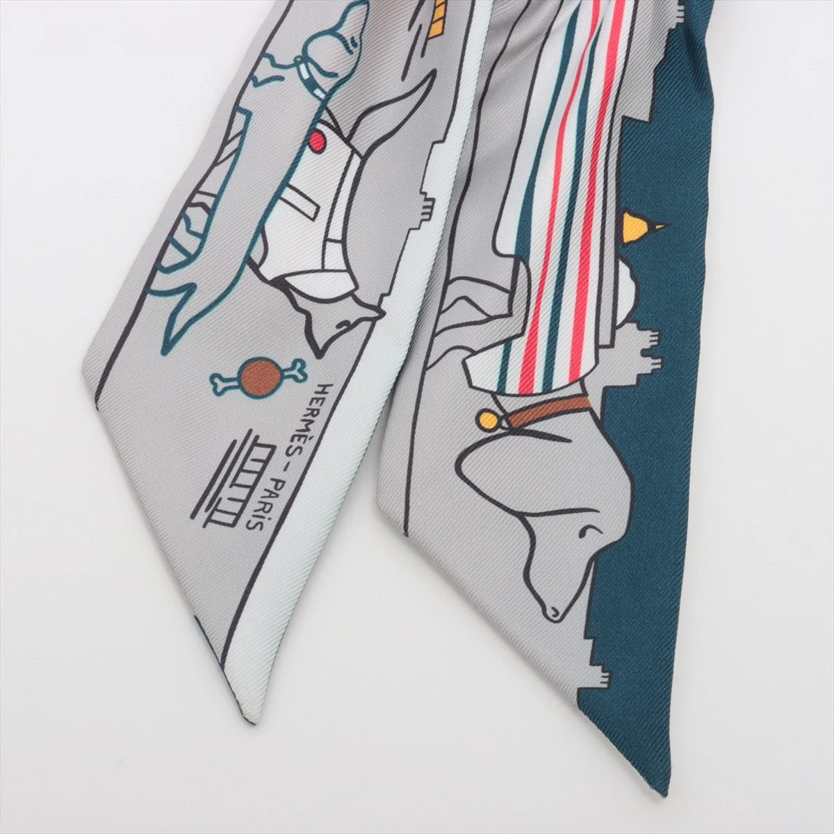 エルメス ツイリー Les Chiens Parisiens パリジャンの犬