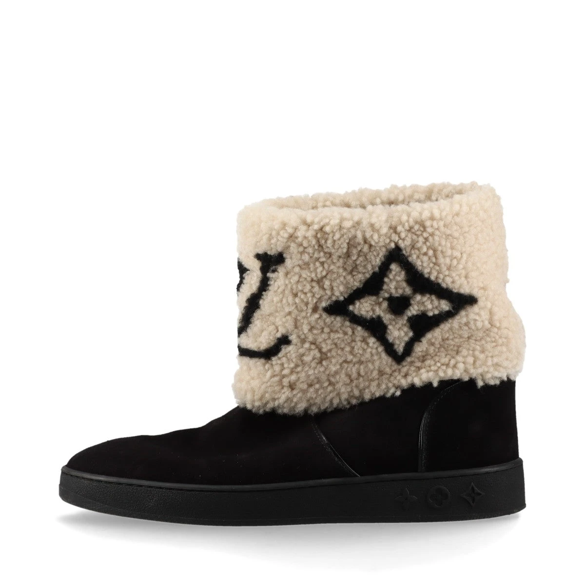 新品フェンディショートブーツ黒スエードボアスノーシューズ