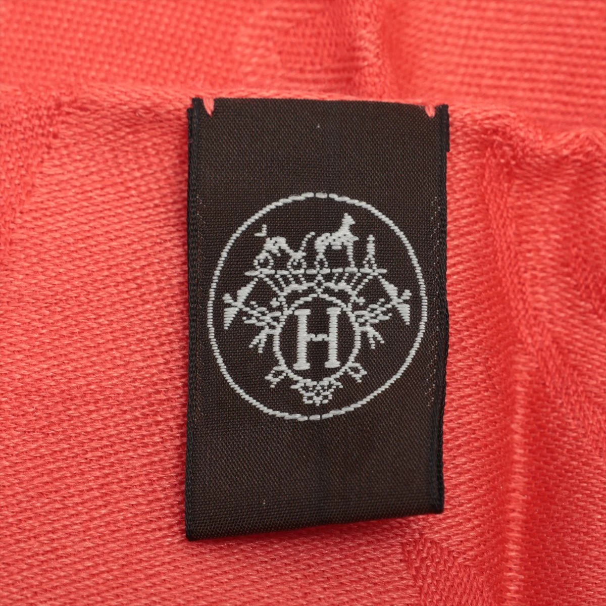 エルメス　HERMES　ニューリブリス　ショール(ロゴ/オレンジ/タグあり) ストール 《ニュー・リブリス》 | Hermès - エルメス-公式サイト