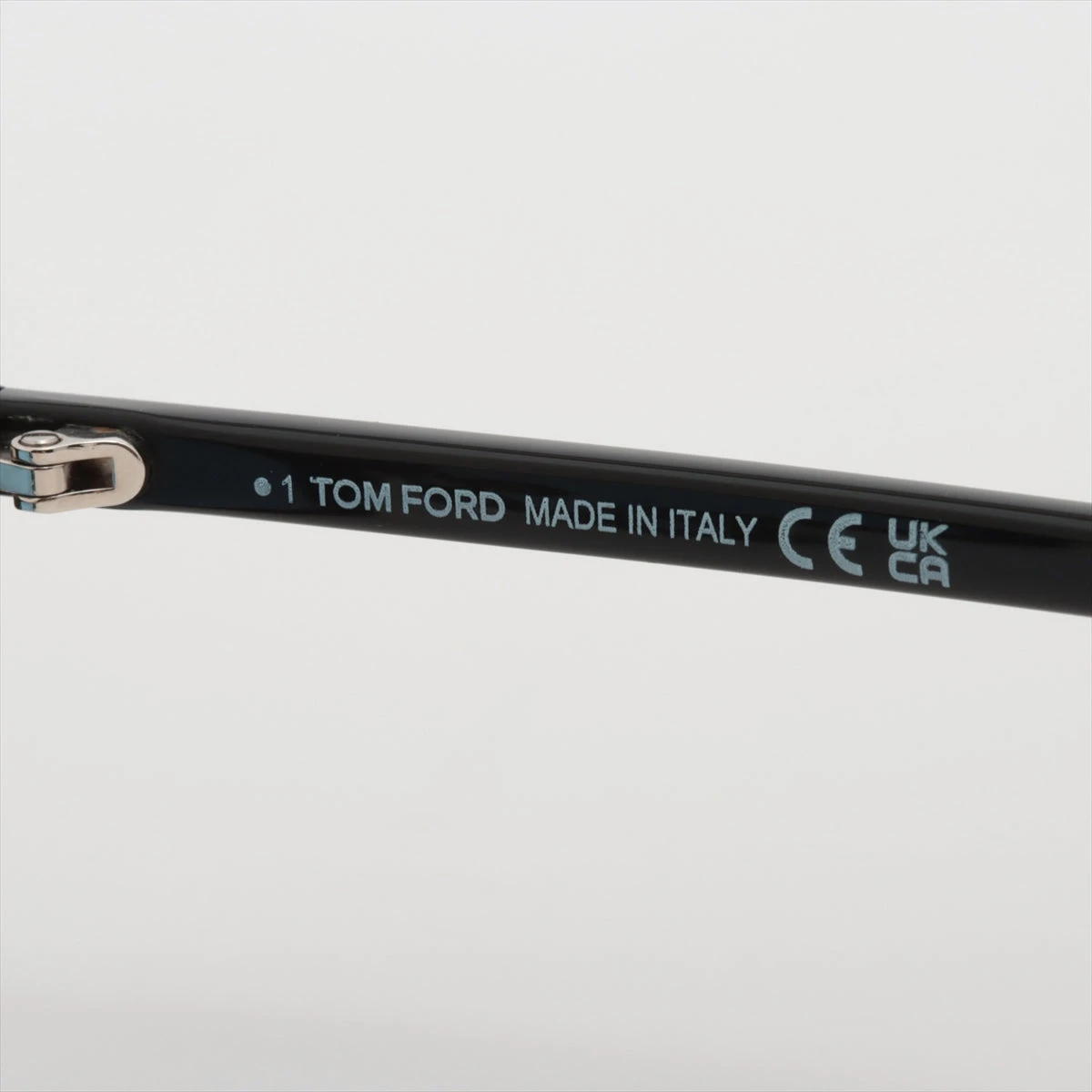 トムフォード TF1040-D サングラス プラスチック ブラック