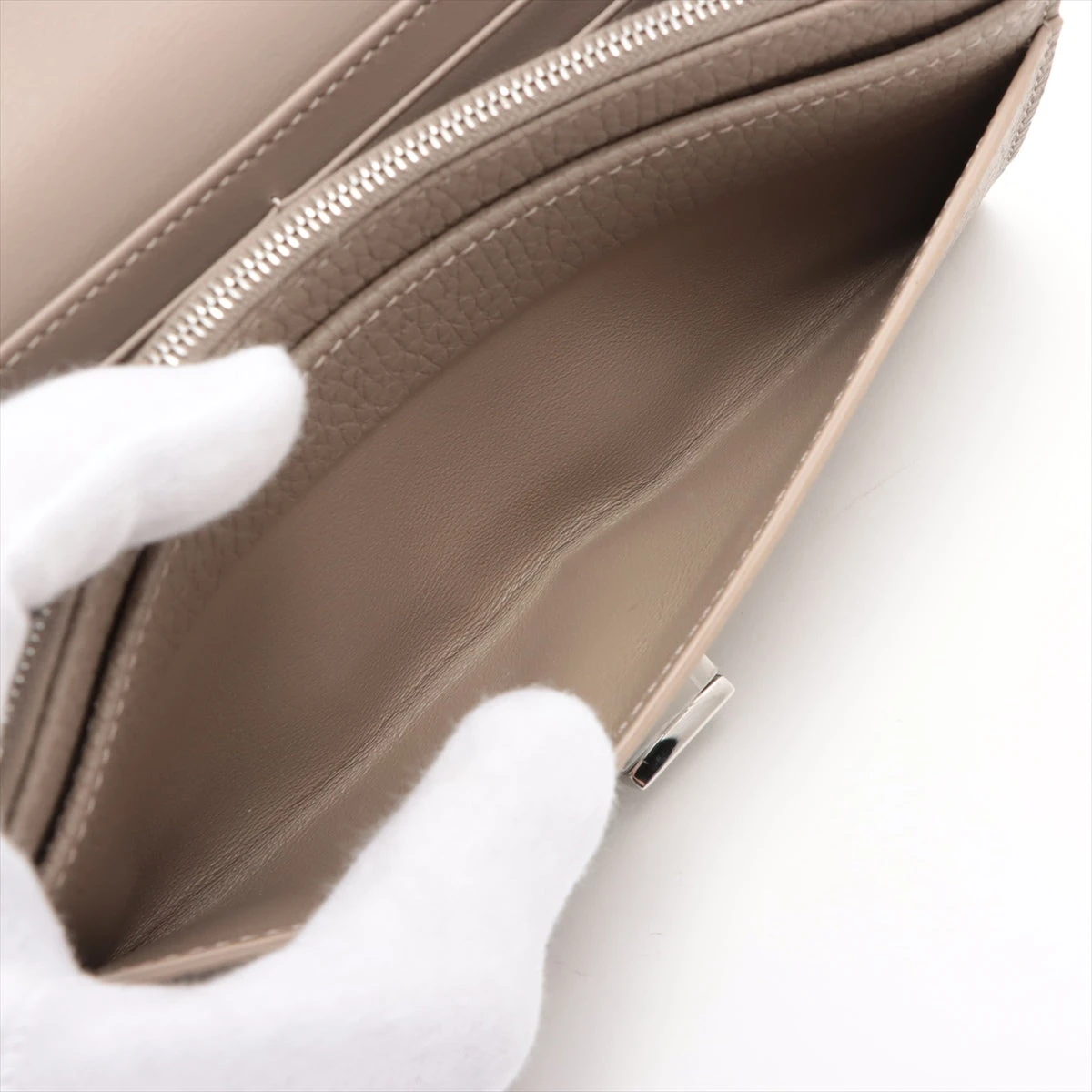 【Vintage80's】FENDI　フェンディ　高級編み込みレザーベルト正規品 フェンディ ピーカブー セレリア レザー 長財布 ベージュ