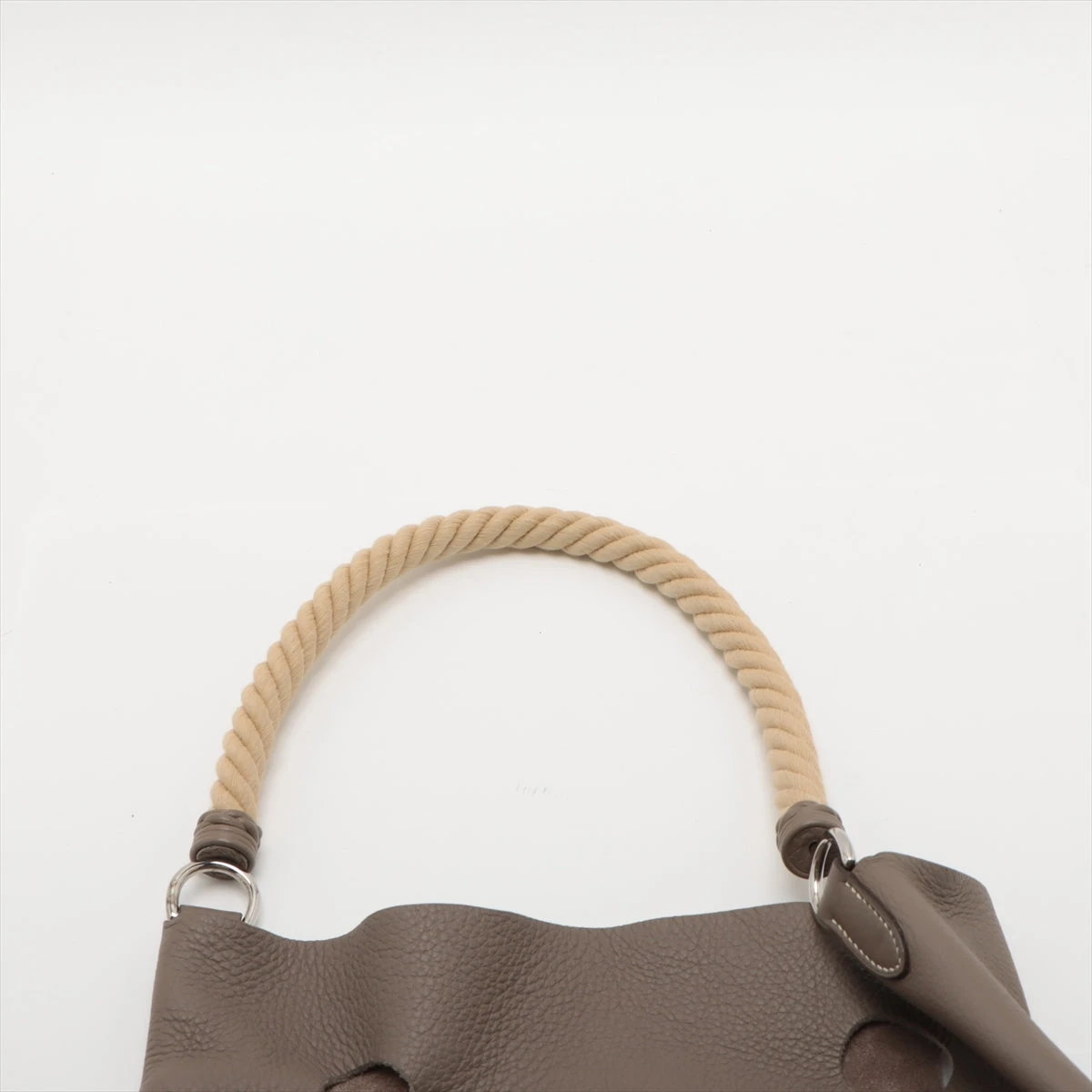 新色 バレニア 【⭐︎在庫セール】替えベルト トリヨンクレマンス 時計 エトゥープ 楽天市場】ヴォーエプソン バレニア用 本革ベルト 腕時計 セミ