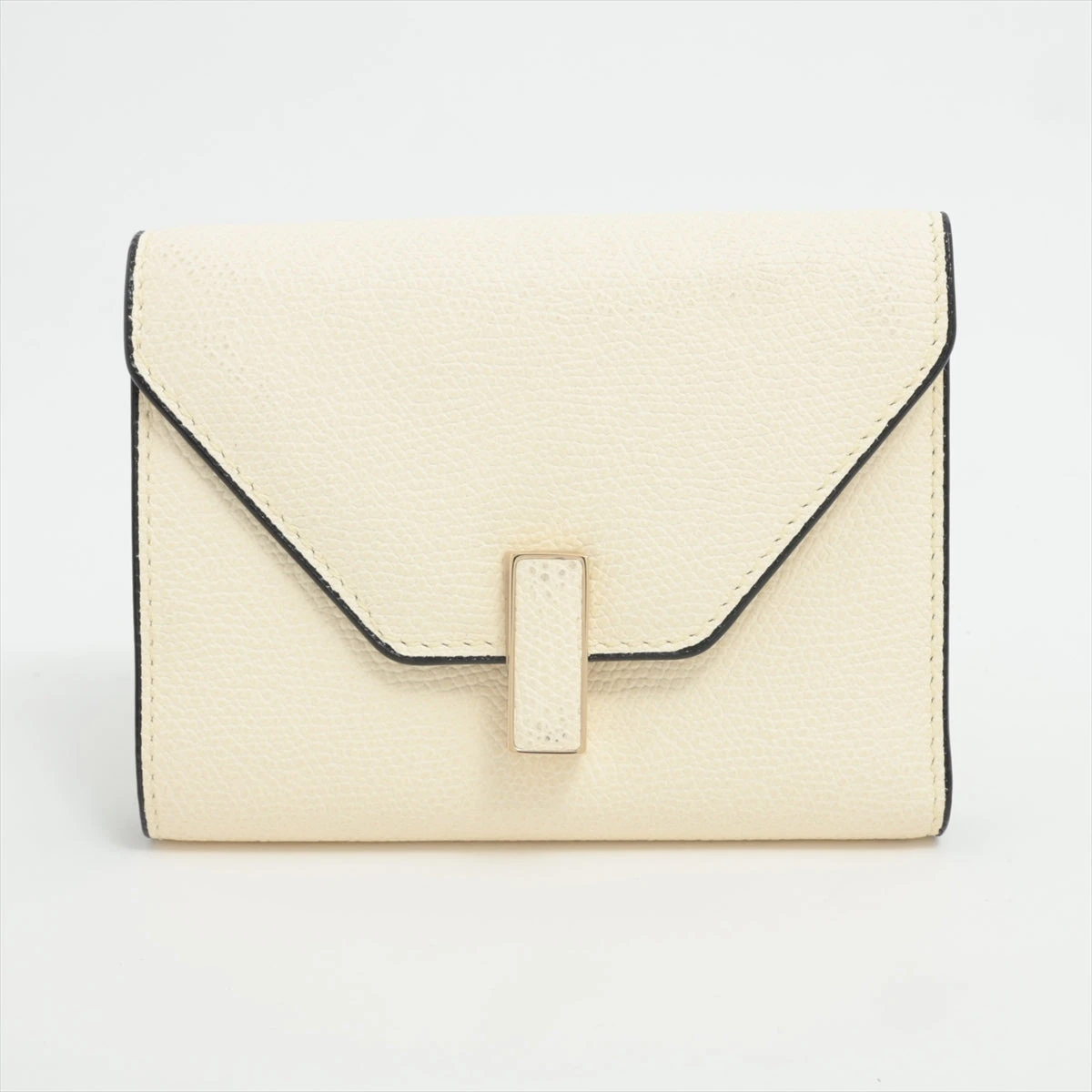 ヴァレクストラ レザー コンパクトウォレット アイボリー A3358296  