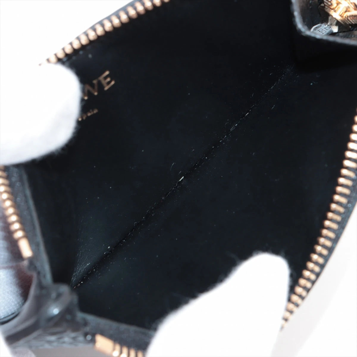 【ロエベ】スーツケース リピートアナグラム　美品 
キャリーケース スーツケース Yahoo!オークション - ［美品］ロエベ LOEWE リピートアナグラム