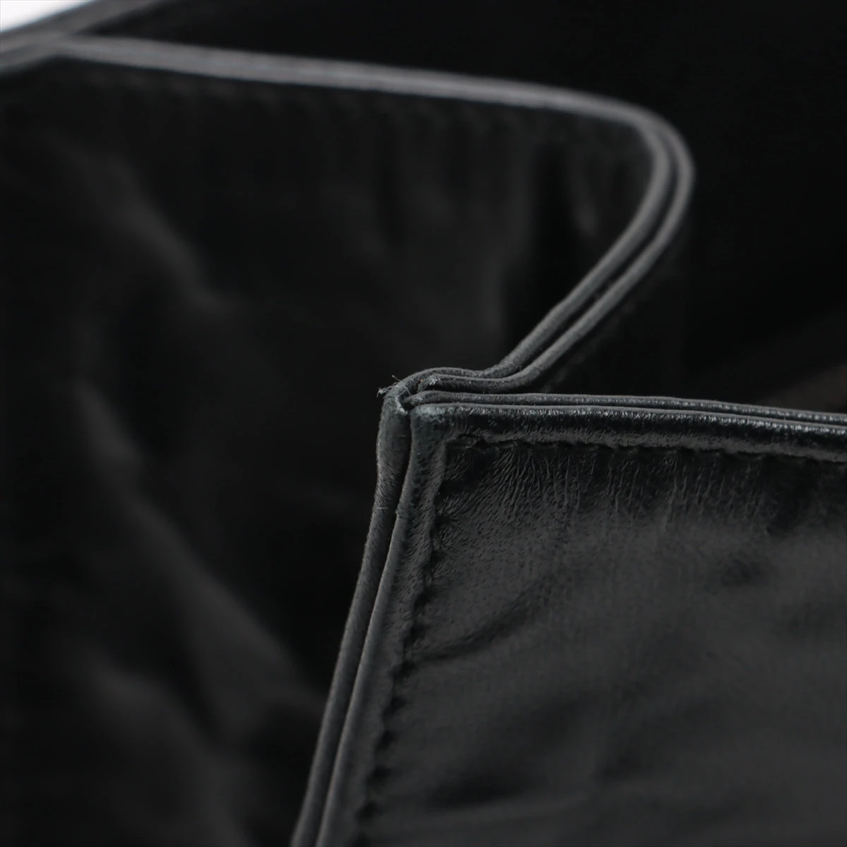 プラダ ナッパアンティーク レザー トートバッグ ブラック A3371660