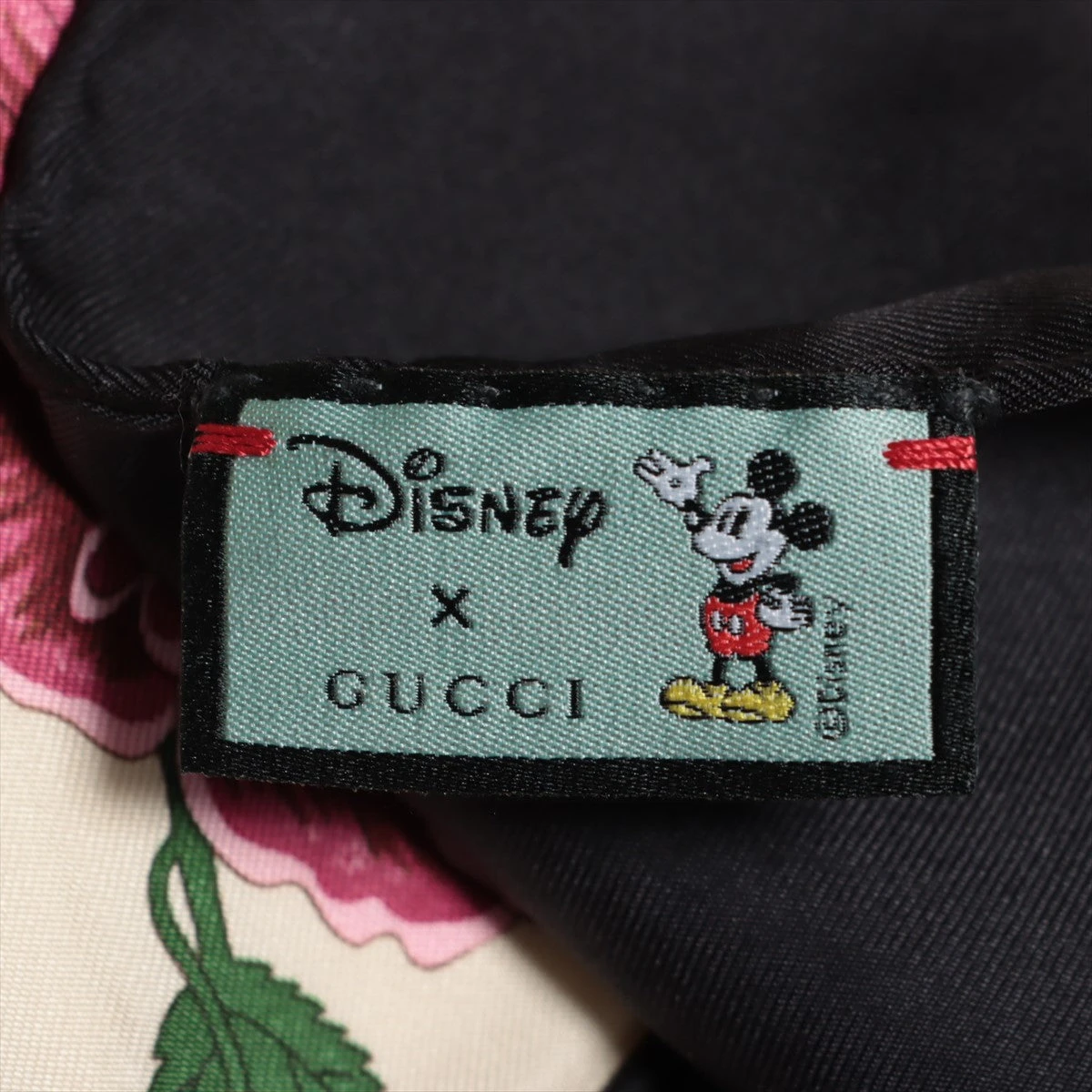 2025年最新】gucci スカーフ ミッキーの人気アイテム - メルカリ