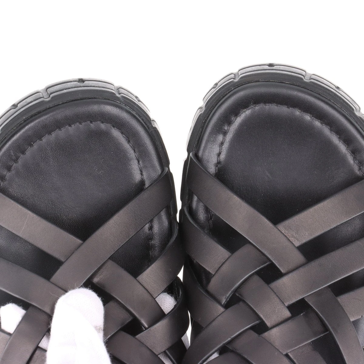 プラダ レザー サンダル 36 レディース ブラック クロス