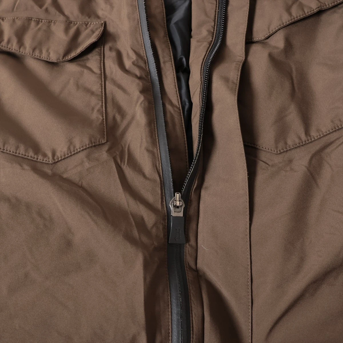 ヘルノ ポリエステル×ナイロン ダウンジャケット 46 メンズ カーキ