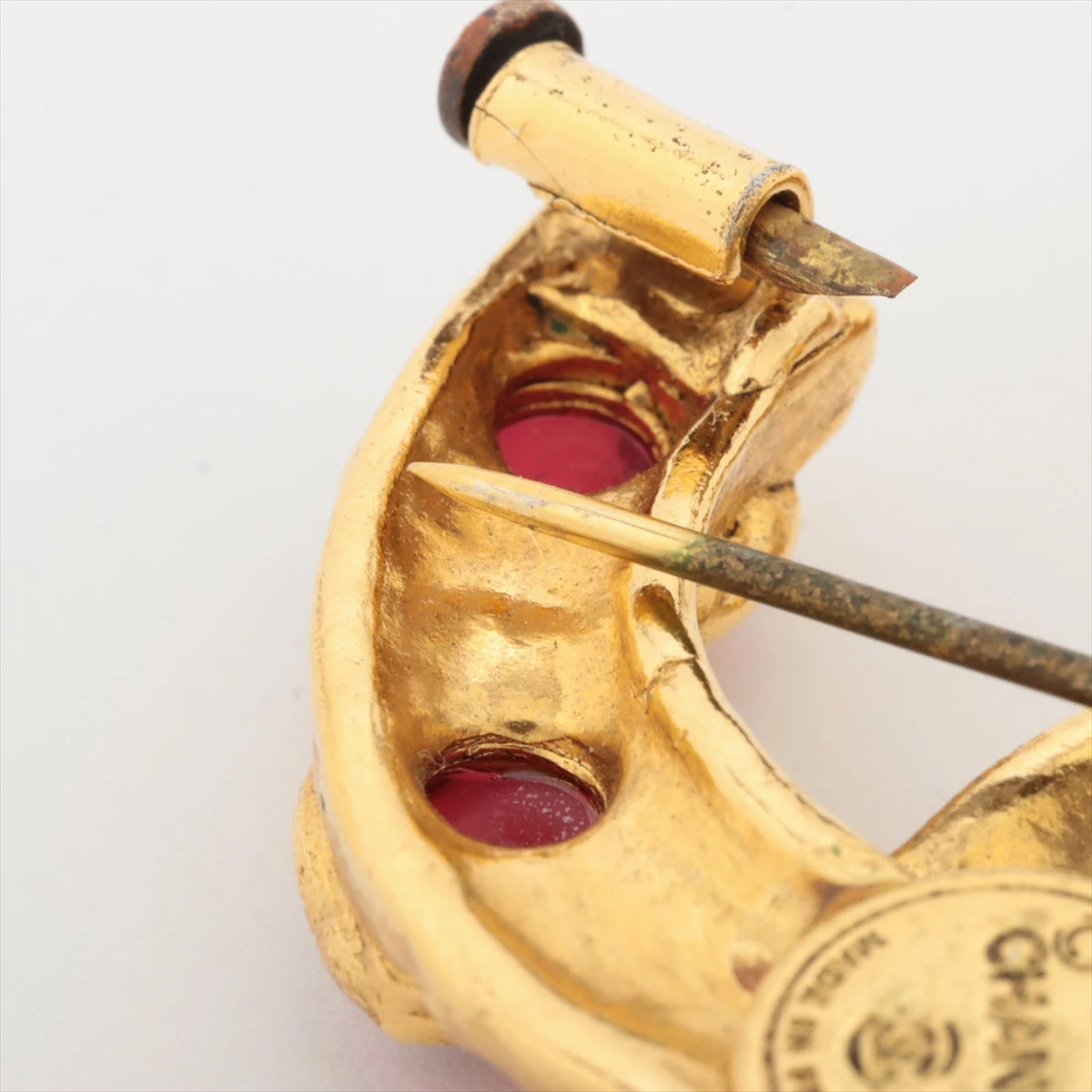 シャネル ココマーク ブローチ GP×カラーストーン ゴールド