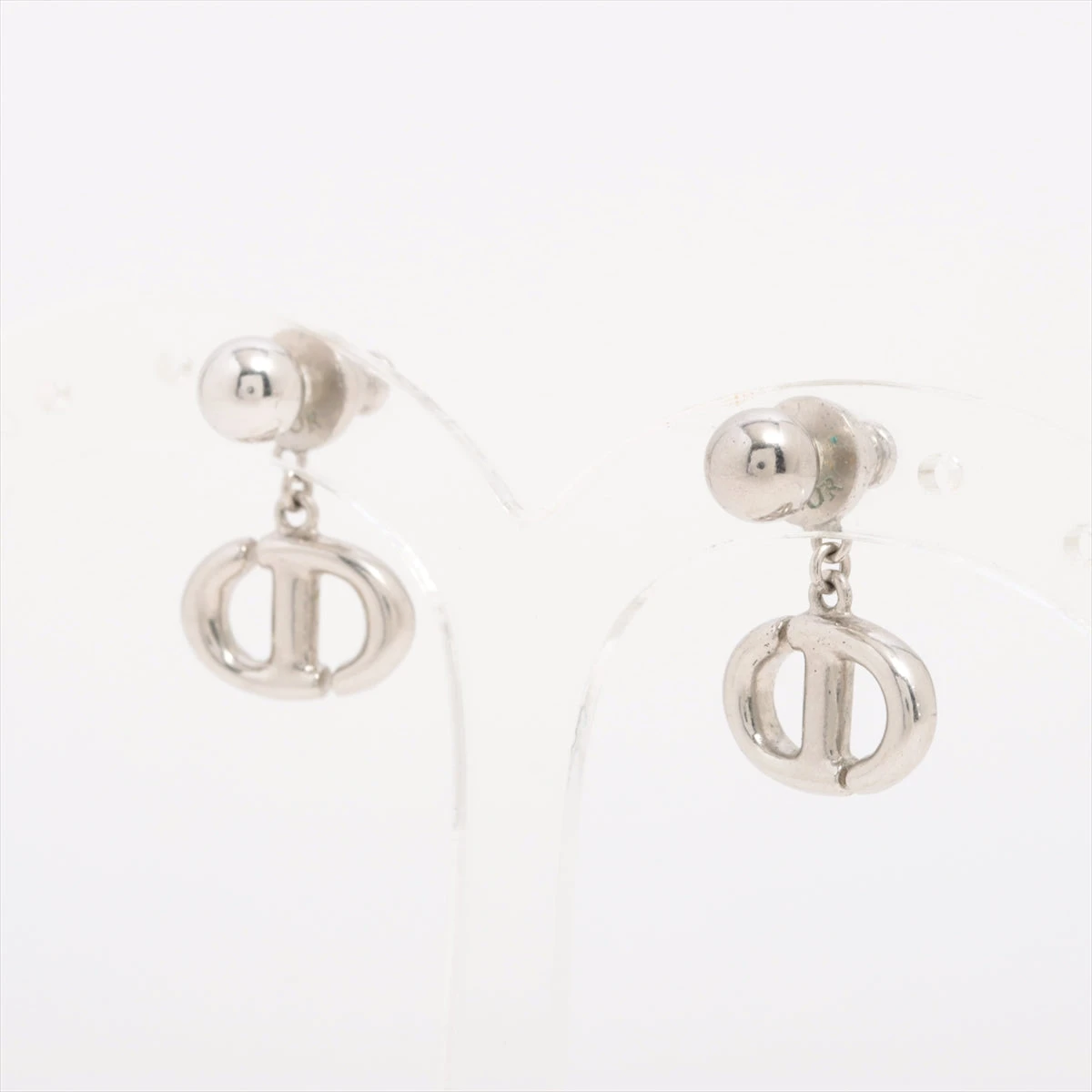ディオール　クレール ディーリュヌ CDロゴ　両耳 ピアス シルバー　星　刻印 ディオール ピアス DIOR CLAIR D LUNE EARRING メタル