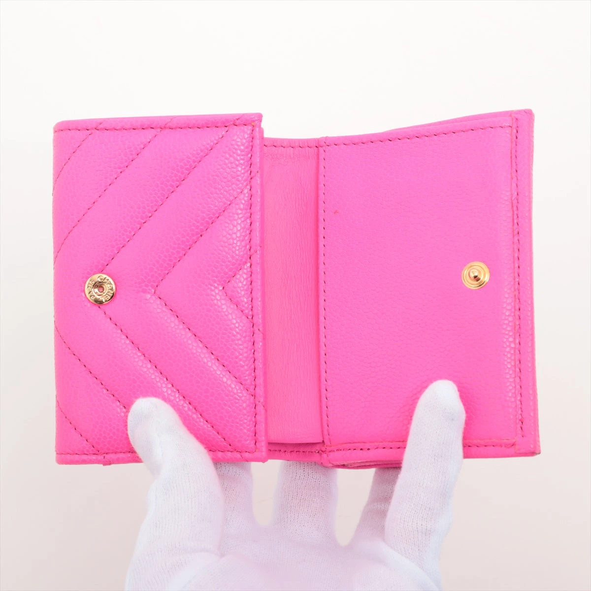 CHANEL ボーイシャネル　ピンク　キャビア　コンパクト　正規品 CHANEL（シャネル） （新品・未使用品）シャネル ボーイシャネル