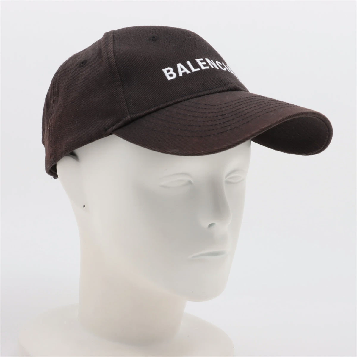 新品・未使用☆正規品　バレンシアガ　ロゴ　キャップ　L BALENCIAGA バレンシアガ 刺繍ロゴ キャップ 帽子 ホワイト L