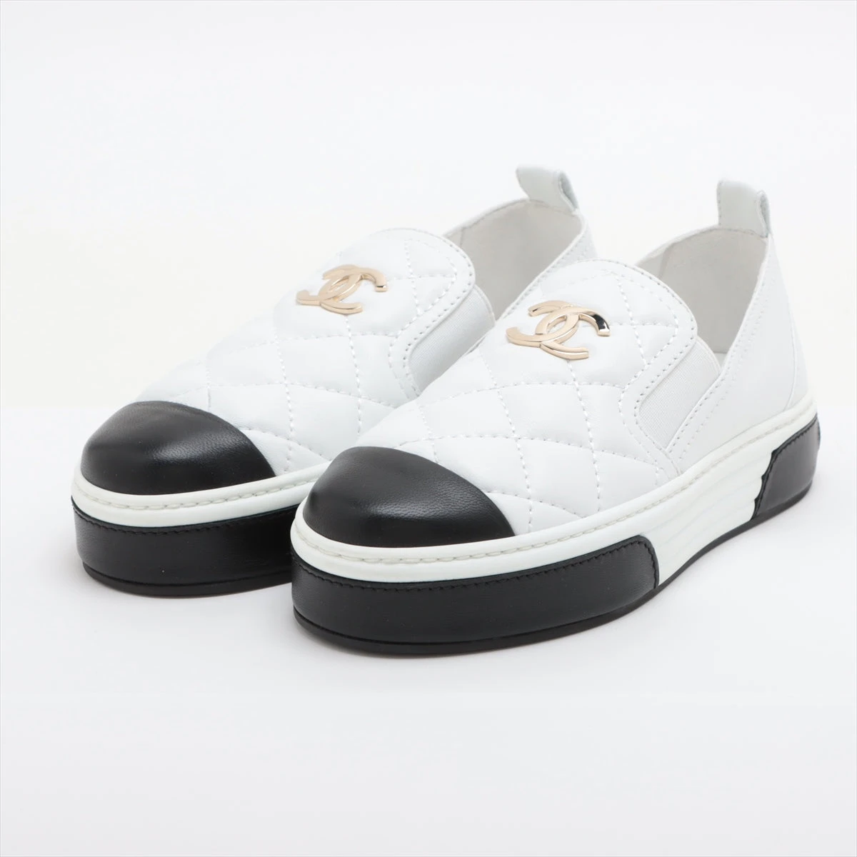 CHANEL ホワイト スリッポン 35