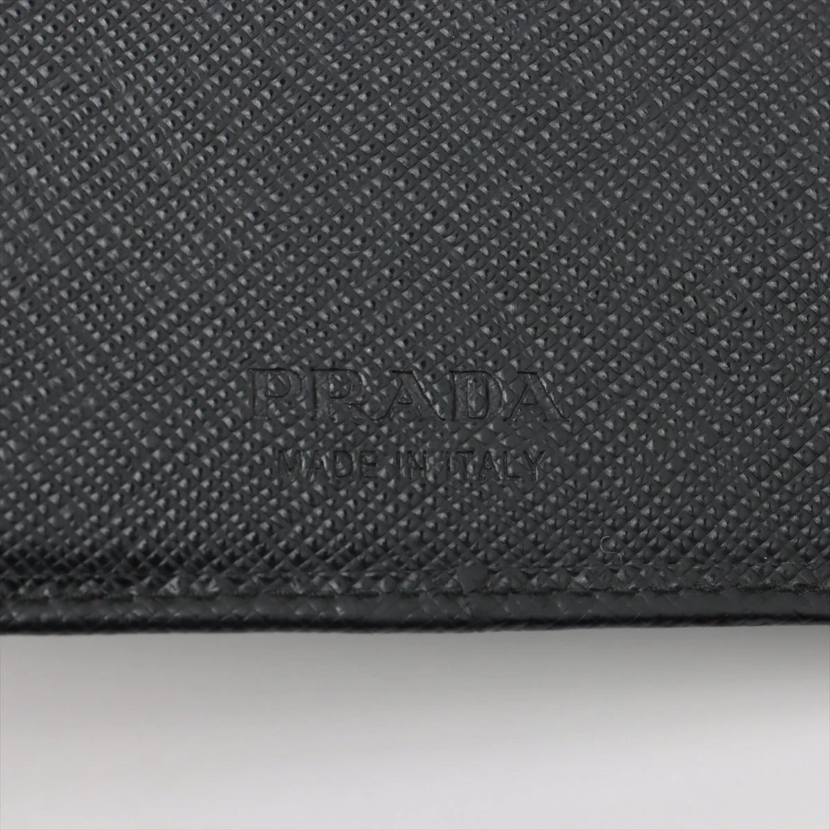 ✨未使用級✨ プラダ サフィアーノメタル マネークリップ ブラック ネット限定】 PRADA（マネークリップ）のフリマアイテム一覧
