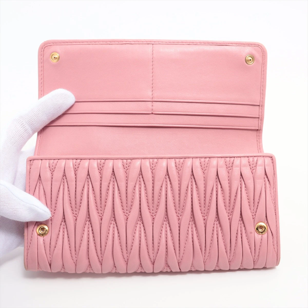 ミュウミュウ マテラッセ 5MH109 レザー 長財布 ピンク パスケース付属