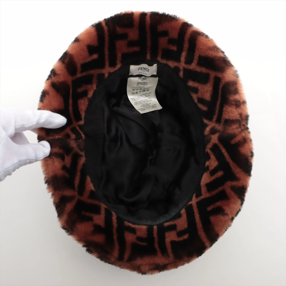 試着のみ　フェンディ　ズッカ　ハット 試着のみフェンディズッカハット