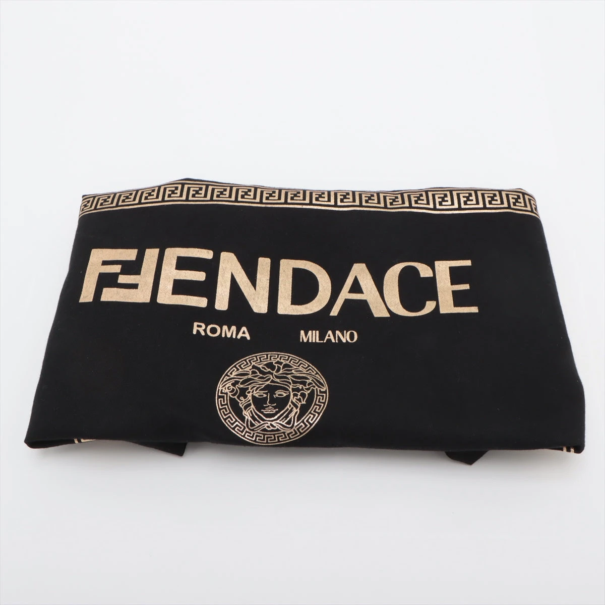 フェンディ×ヴェルサーチェ フェンダーチェ サンシャイン レザー