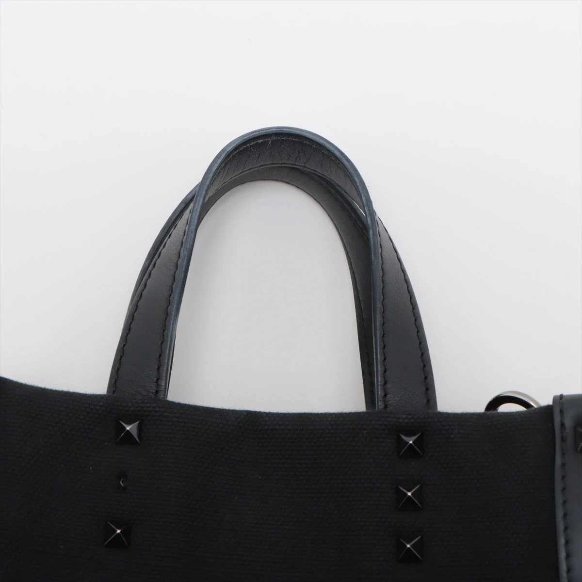 ヴァレンティノガラヴァーニ VLTN キャンバス×レザー 2WAY