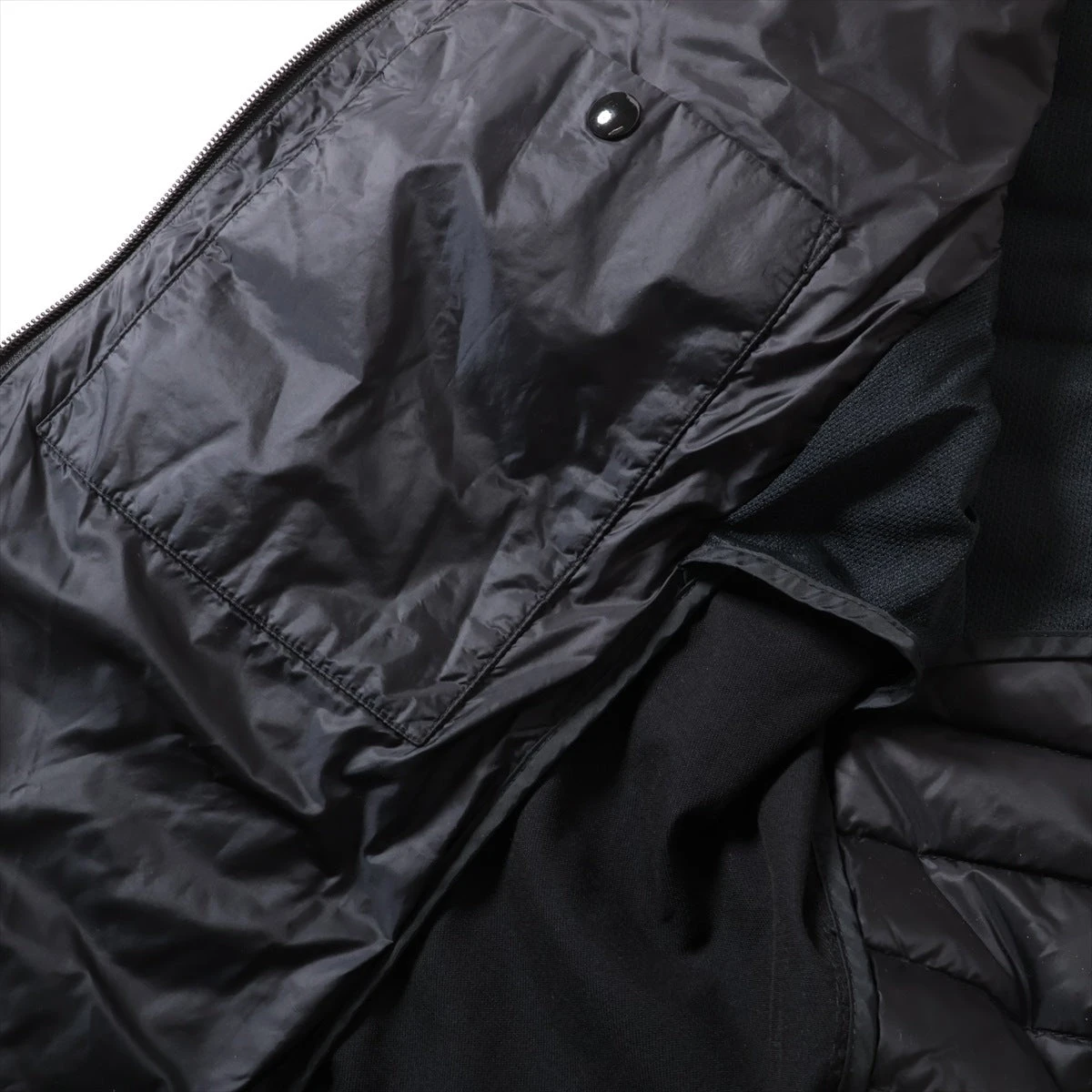 タトラス ナイロン ダウンジャケット 04 メンズ ブラック MTK19S4168 