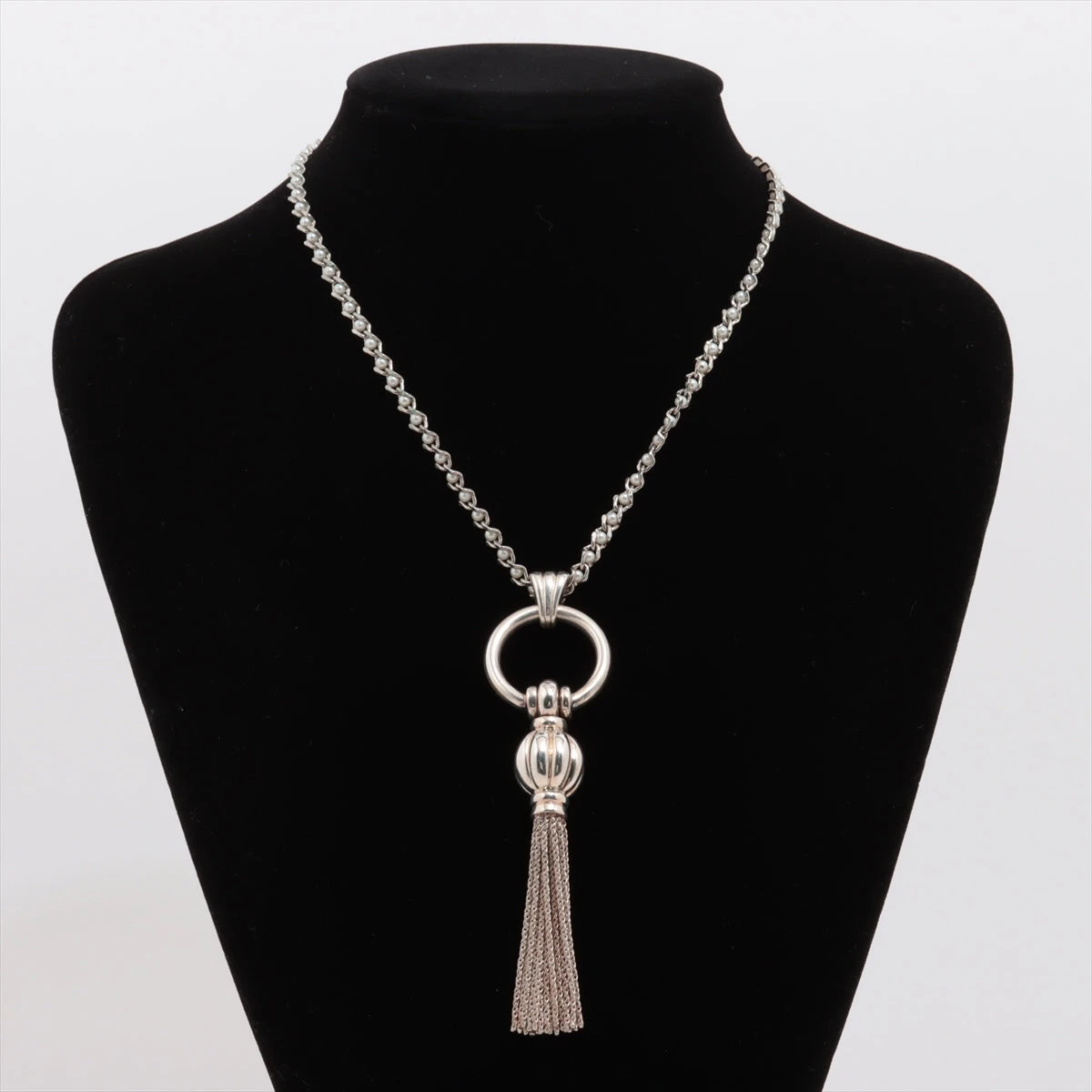 【ハンドメイド】タッセル ネックレス シルバー925 ロング ハンドメイド】タッセル ネックレス シルバー925 ロング - メルカリ