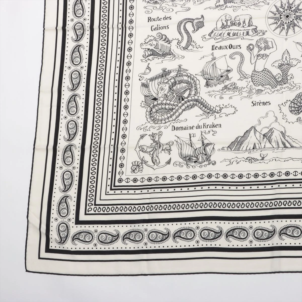 HERMES スカーフ 船乗り カレジェアン Tatouages Marins エルメス カレジェアン Tatouages Marins Bandana 船乗りの