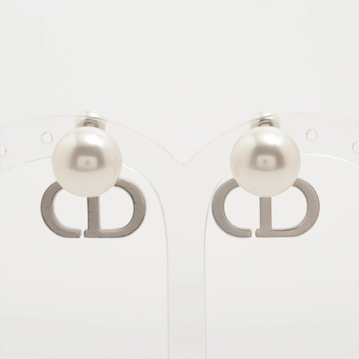 Dior DIOR ロゴ フェイクパール ラインストーン ピアス GP シルバー 楽天市場】Christian Dior ピアスクリスチャンディオール