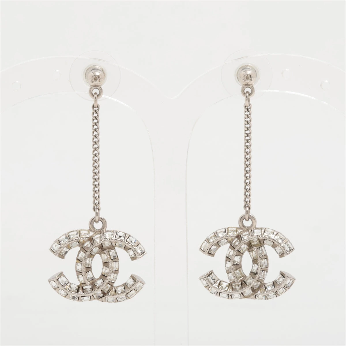 CHANELシャネルラインストーン付きピアス（両耳） シャネル ココマーク リボン B23S ピアス(両耳用) メタル×ライン