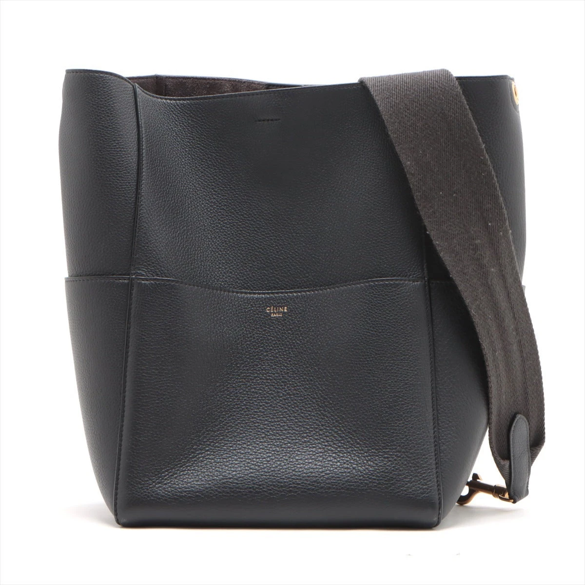 CELINE(セリーヌ)の人気バッグ「Sangle(サングル)」を徹底