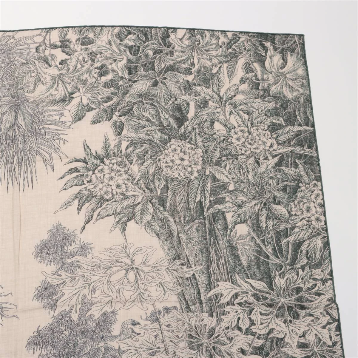 エルメス カレジェアン BOTANICO DI PALERMO パレルモの植物園にて  