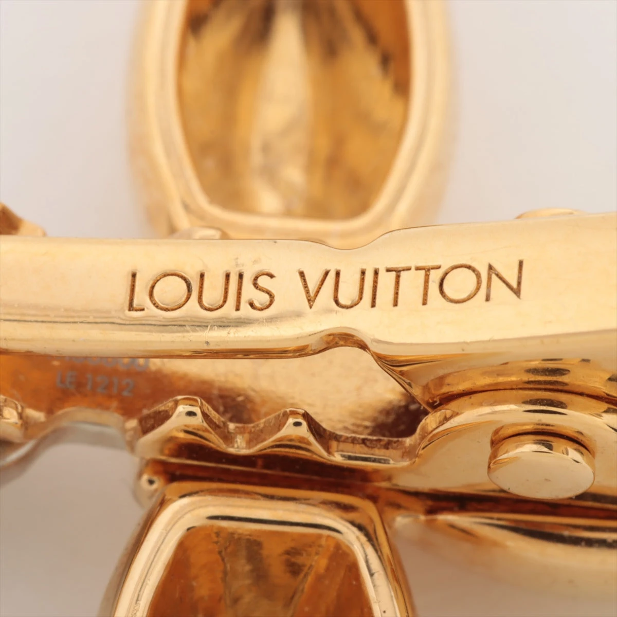 ルイヴィトン　ヘアアクセサリー　バレッタ LOUIS VUITTON - ルイヴィトン ヘアアクセサリー ヘアピン