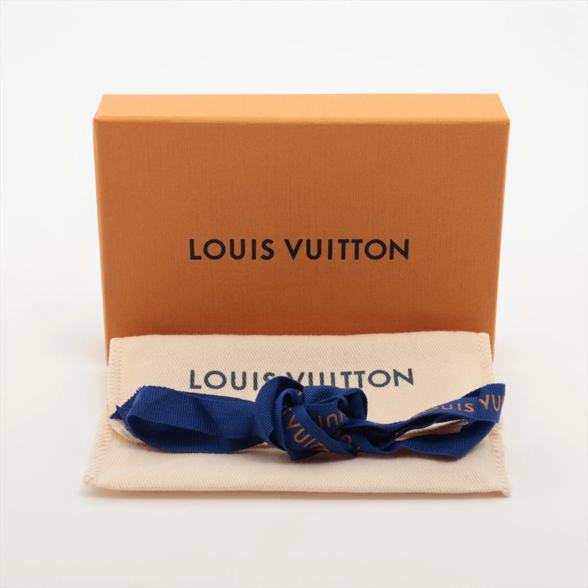 ヴィトン エピ アンヴェロップカルトドゥヴィジット M62292