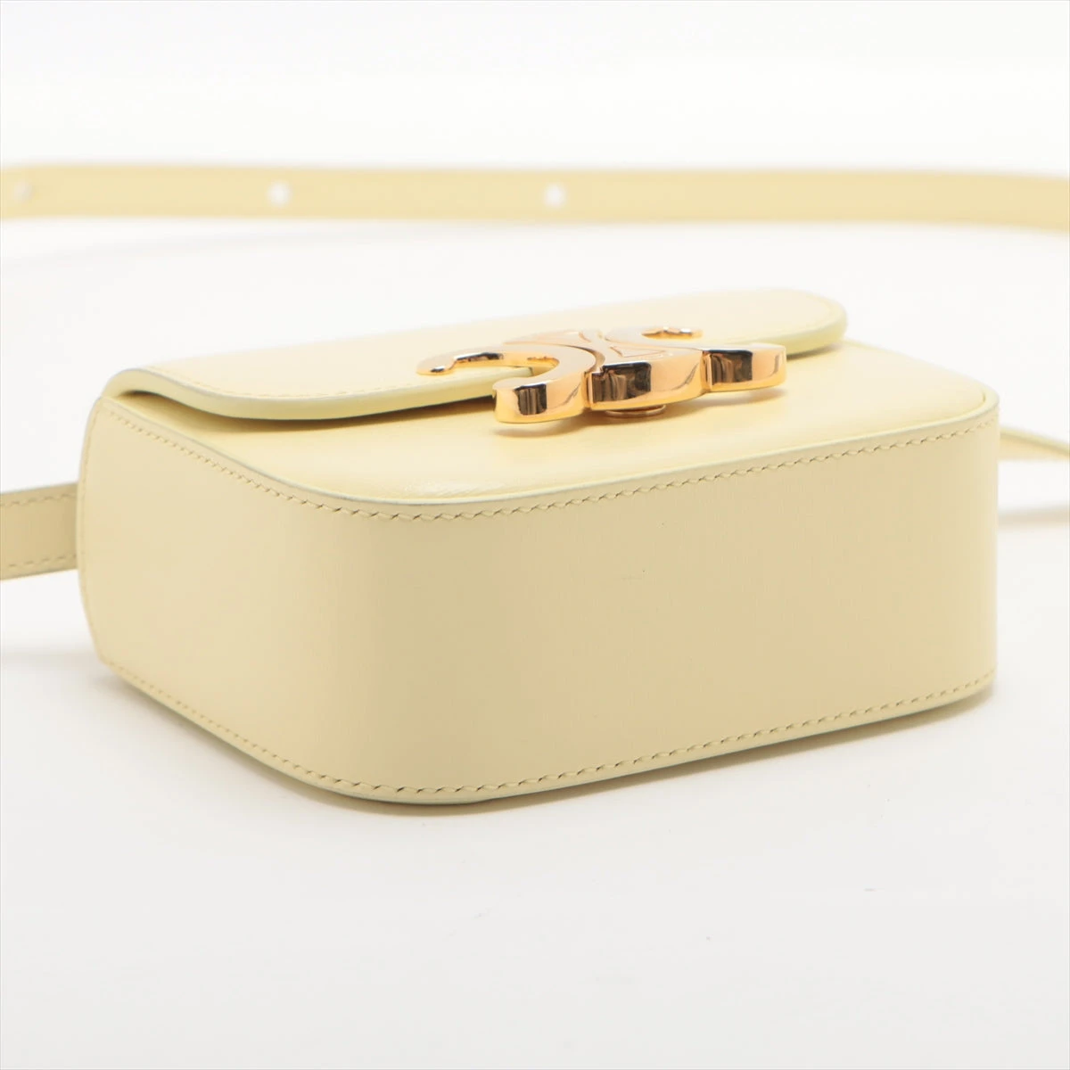 CELINE セリーヌ ミニトリオンフ ショルダーバッグ イエロー セリーヌ ミニトリオンフ レザー ショルダーバッグ イエロー