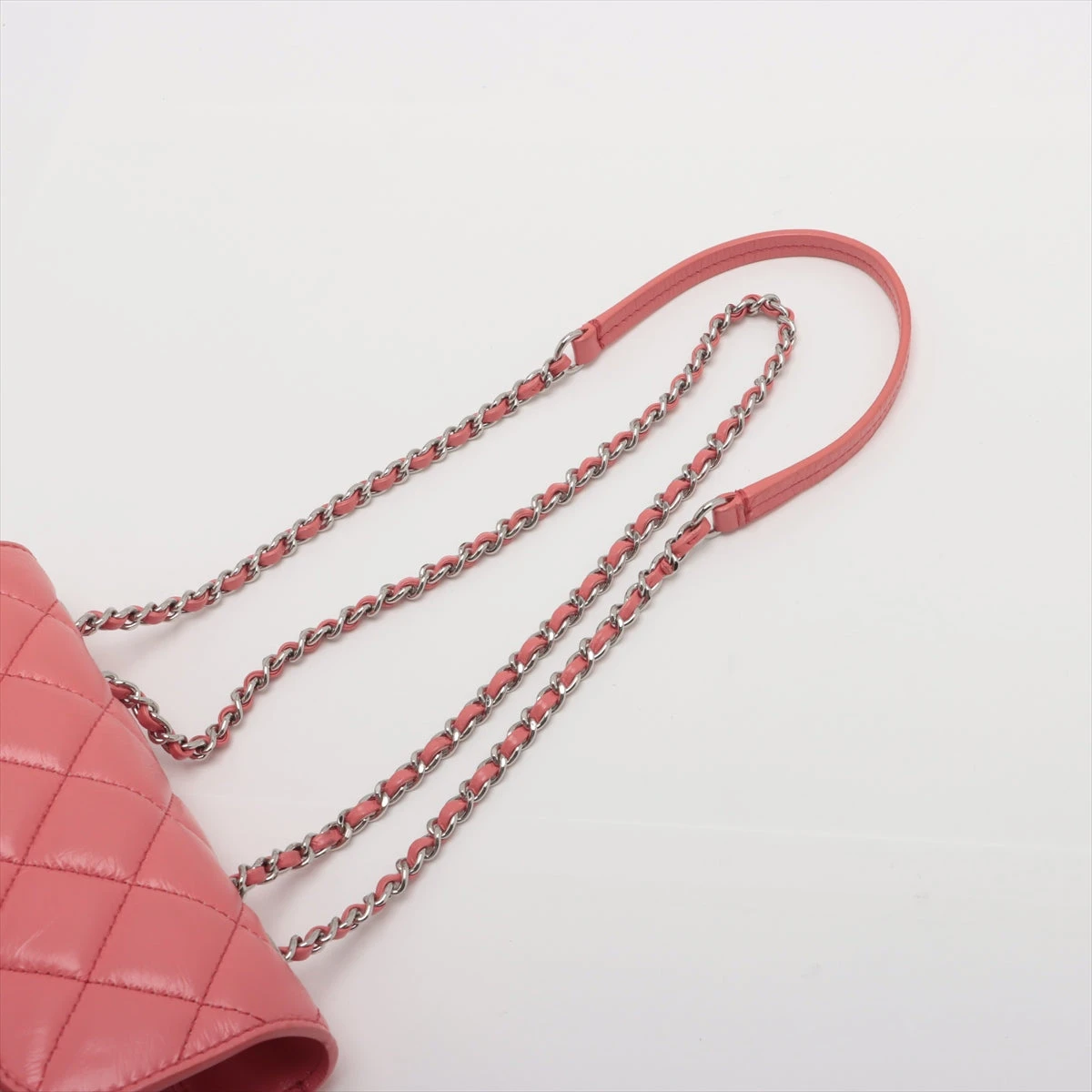 CHANEL マトラッセ　ビニール　ショルダーバッグ シャネル マトラッセ ビニール チェーンショルダーバッグ