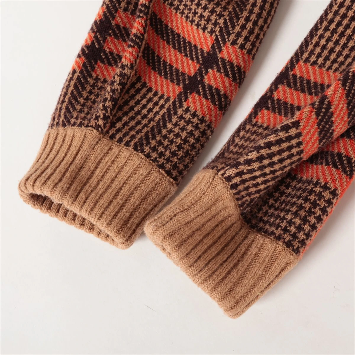 グッチ GUCCI GG柄 カーディガン グレンチェック ウール ライトブラウン ダークブラウン オレンジ リバーシブル 699872 レディース 中古 GUCCI - グッチ GUCCI GG柄 カーディガン 衣料品 トップス