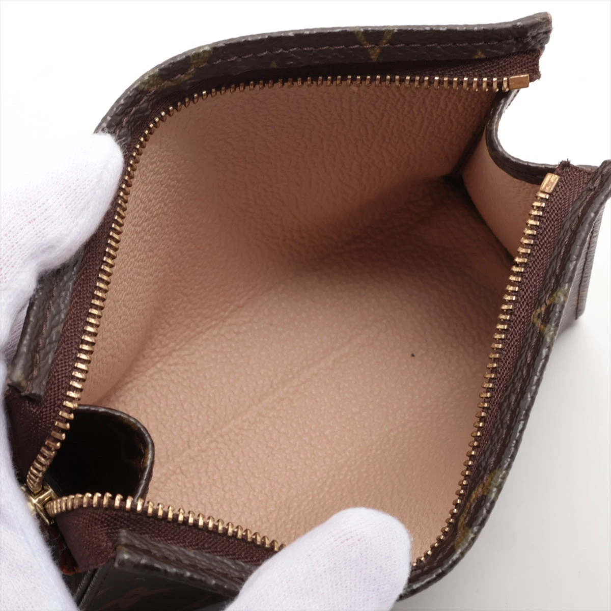 ルイヴィトン モノグラム ポッシュトワレット15 ポーチ M47546 ルイヴィトン モノグラム ポッシュトワレット15 ブラウン M47546
