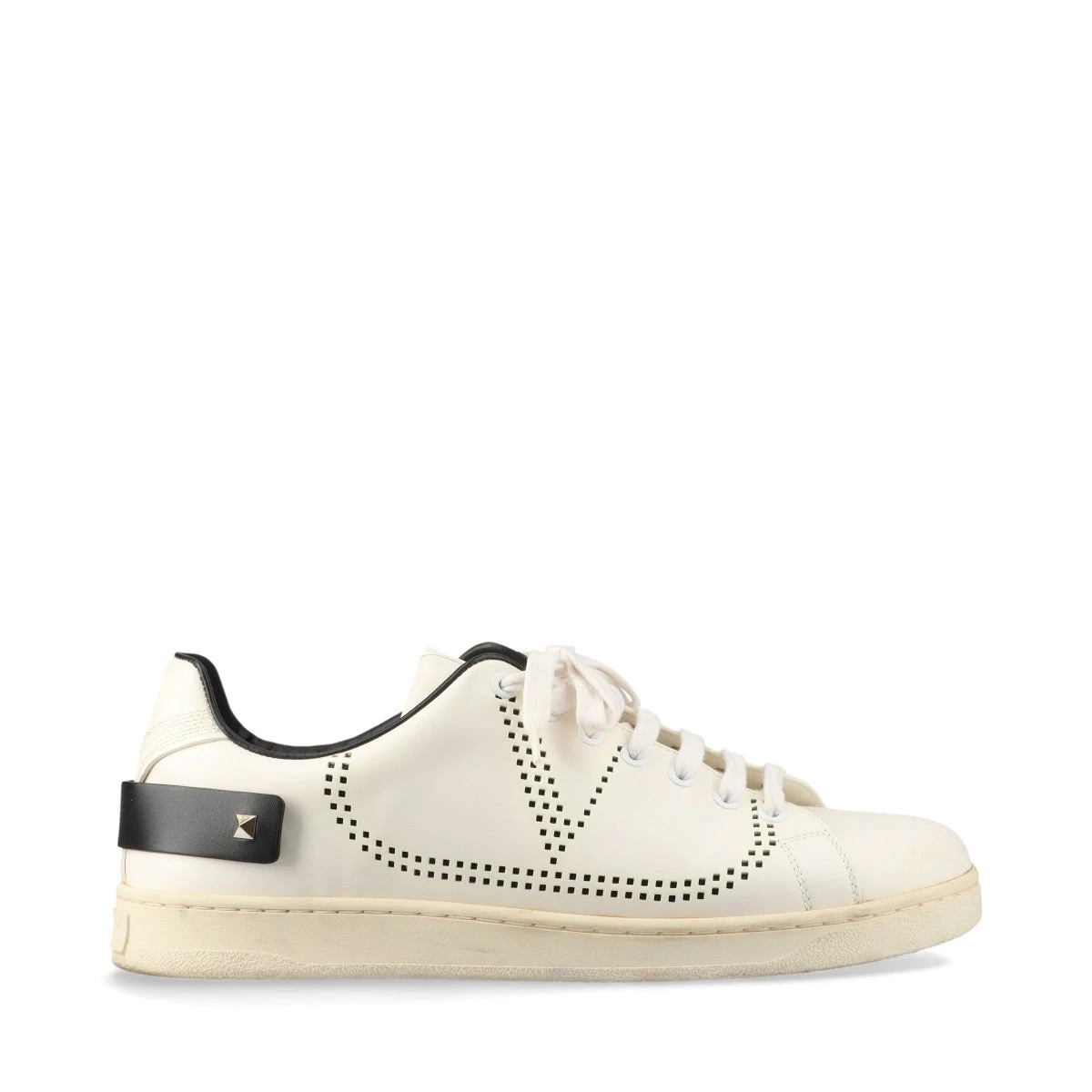 未使用級 ヴァレンティノ ガラヴァーニ ロックスタッズ スニーカー 43 白 楽天市場】ヴァレンティノ VALENTINO ロックスタッズ アン