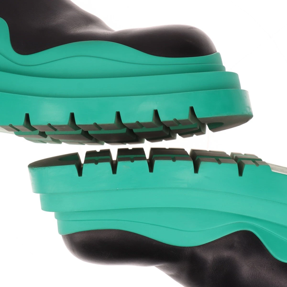 ボッテガ ヴェネタ サイドゴア ブーツ タイヤアンクル バイカラー グリーン ボッテガヴェネタ タイヤ レザー サイドゴアブーツ 42 メンズ グリーン