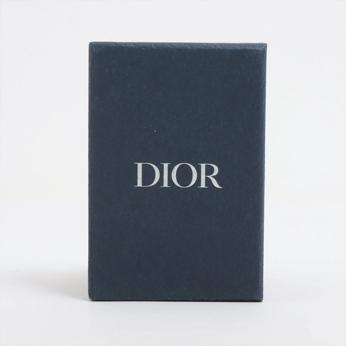 Dior ストーンアイランドコラボブレスレット Dior × Stone Islandの初コラボが遂に7/4発売。注目のアイテム