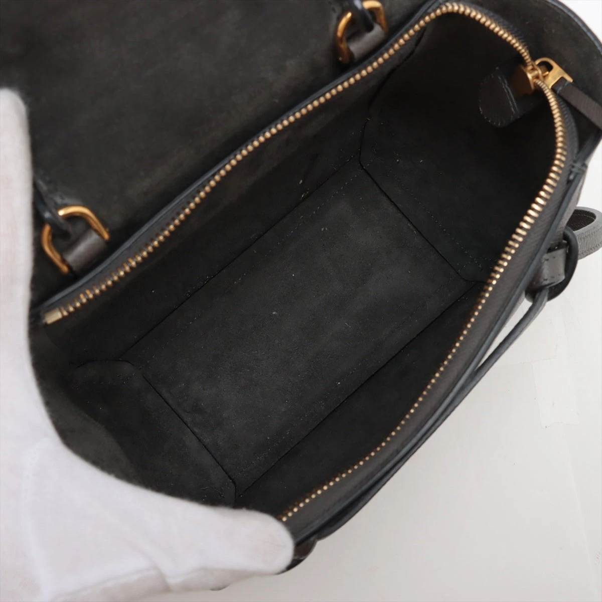 セリーヌ ベルトバッグナノ レザー ハンドバッグ グレー A3385448  