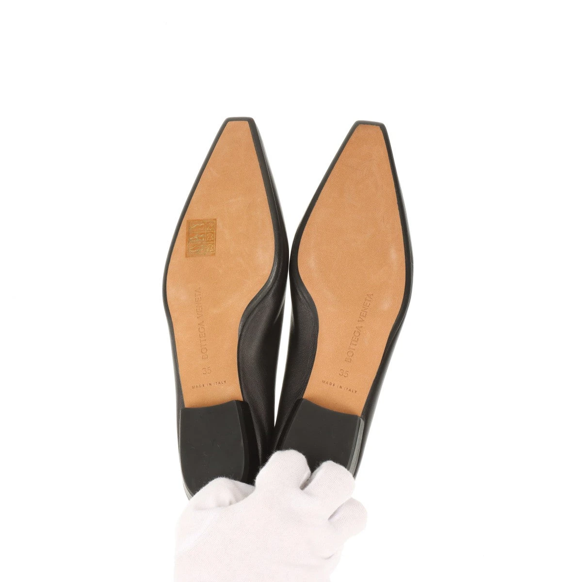 ボッテガヴェネタ　アーモンドパンプス　美品　36ハーフ(23〜23.5㎝) ボッテガヴェネタ アーモンドパンプス 美品 36ハーフ(23〜23.5